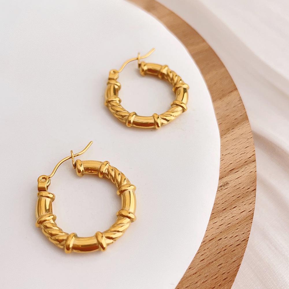French Retro Gold-Plated 18k Titanium Steel Circle Hoop Earrings for Women - Non-Fading Christmas Gift
