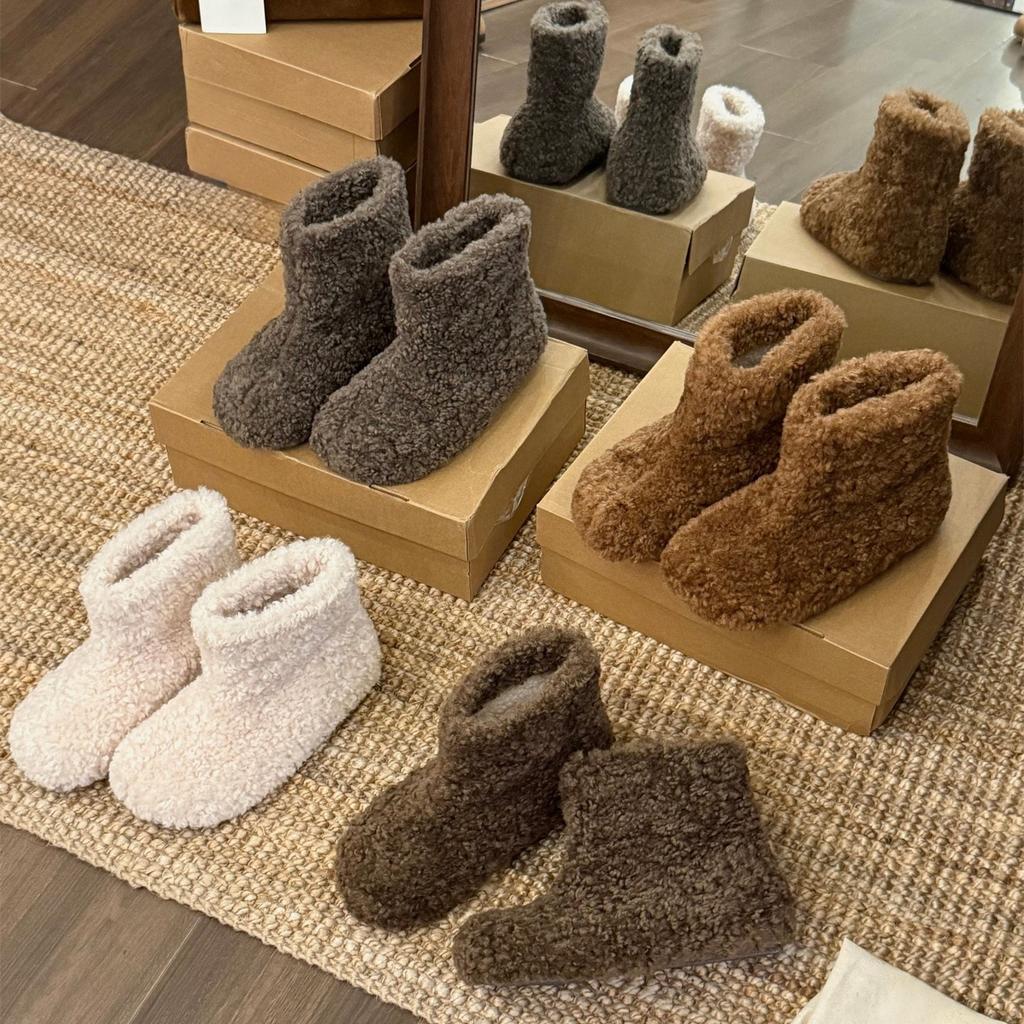 Inner heightening snow boots short boots season piled thickened warm snow cotton shoes fluffy cotton boots