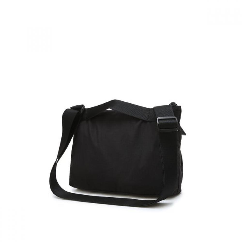 Daks Mini Crossbody Bag Black Dbba4eg10bk