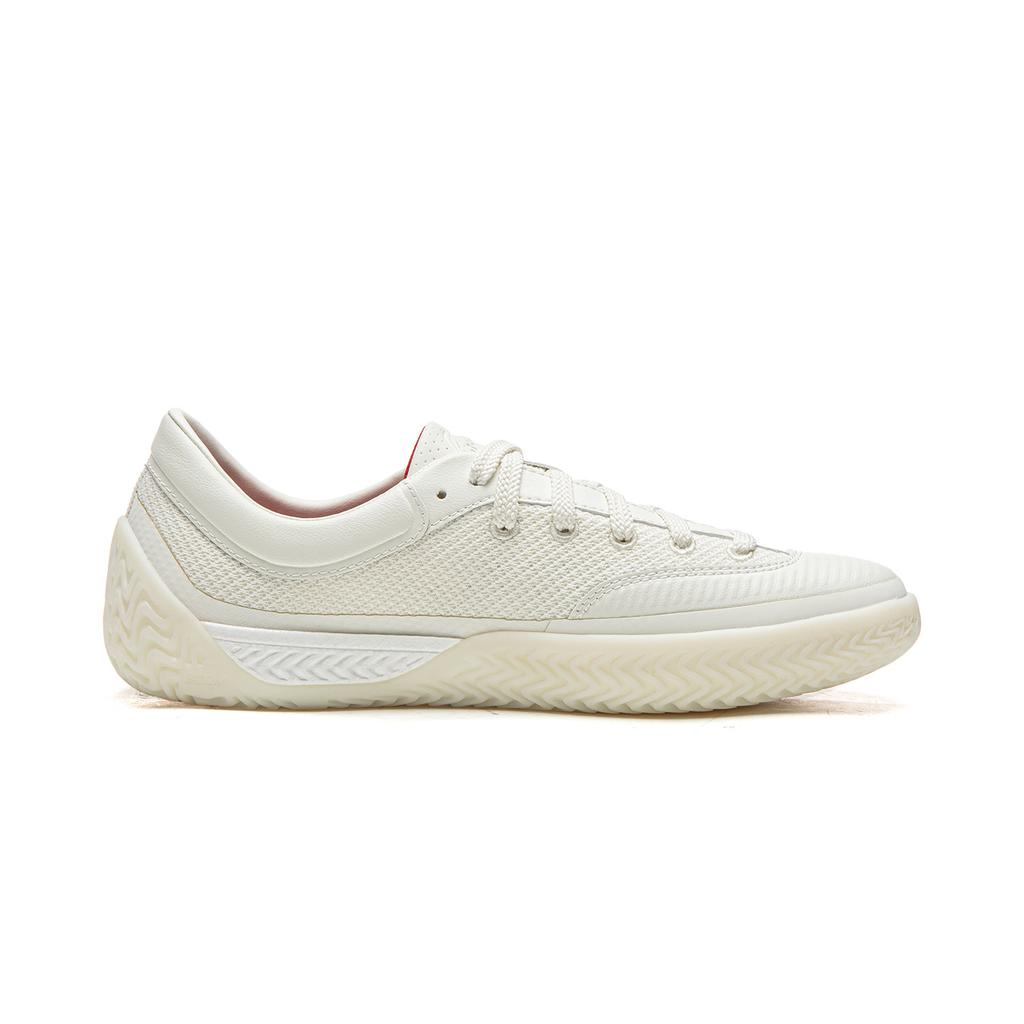 Li Ning Break The Mold Slip Resistant Cushioning Abrasion Resistant Breathable Low Top German Army Trainers Women's AGCW208-1