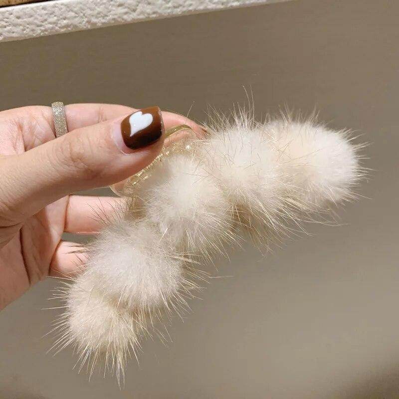 

Модные мягкие плюшевые когти для волос, новые винтажные большие заколки в виде акулы, заколки для волос, заколки в форме краба для женщин, аксессуары для волос, головные уборы