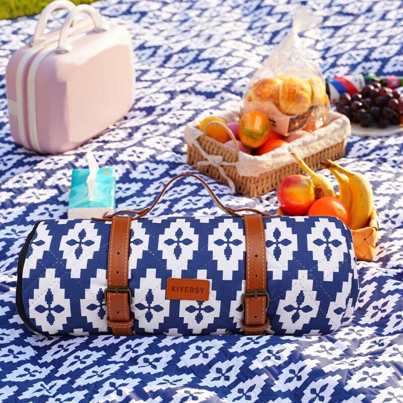 KIYERSY Portable Waterproof Picnic Mat