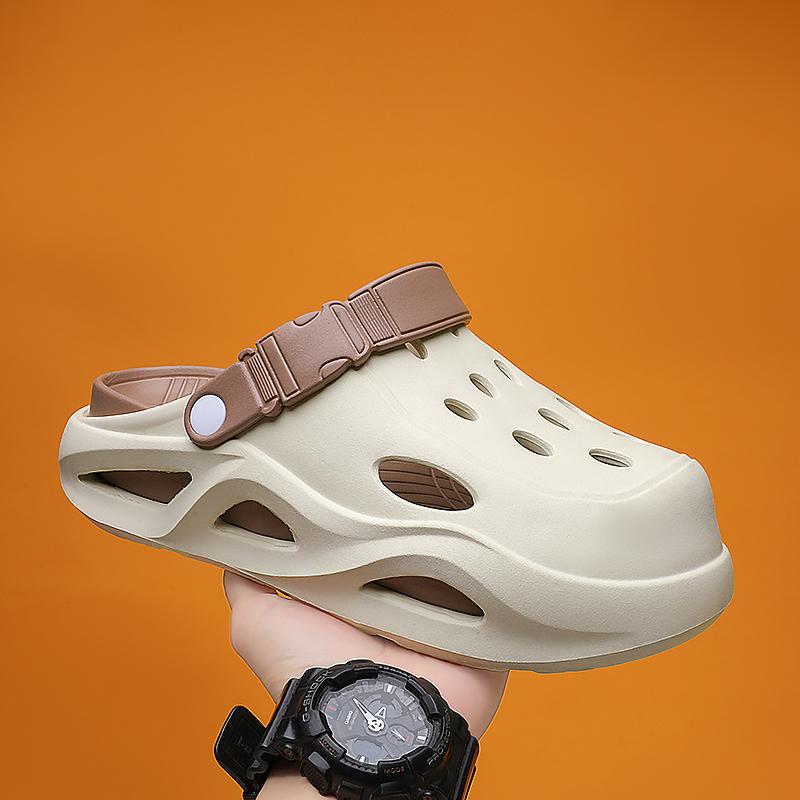 Fashion Men's Outdoor Slippers Sandals Beach Comfortable Slides Soft Clogs Men Casual Garden Shoes NEW Men Women Beach Sandals Slippers