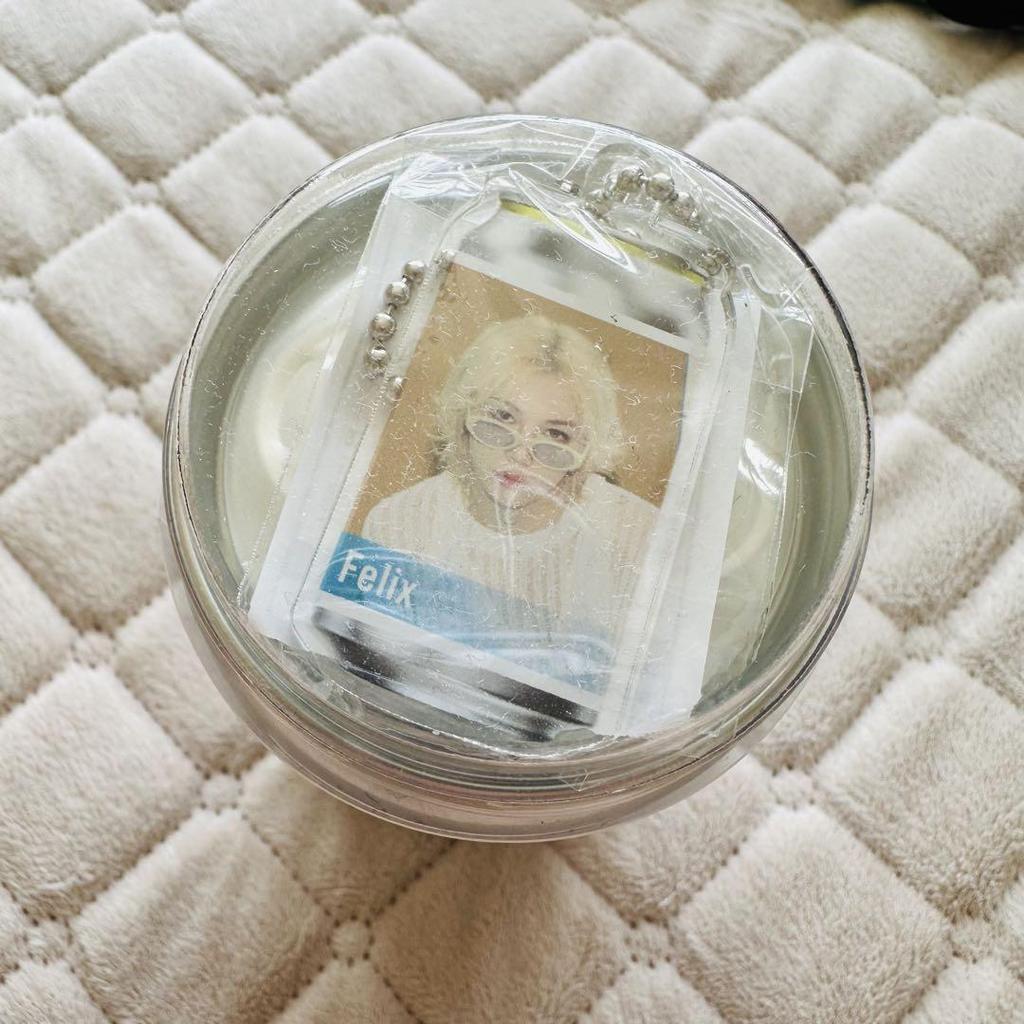 [USED] FELIX Stray Kids Label Can with Winning Charm Felix