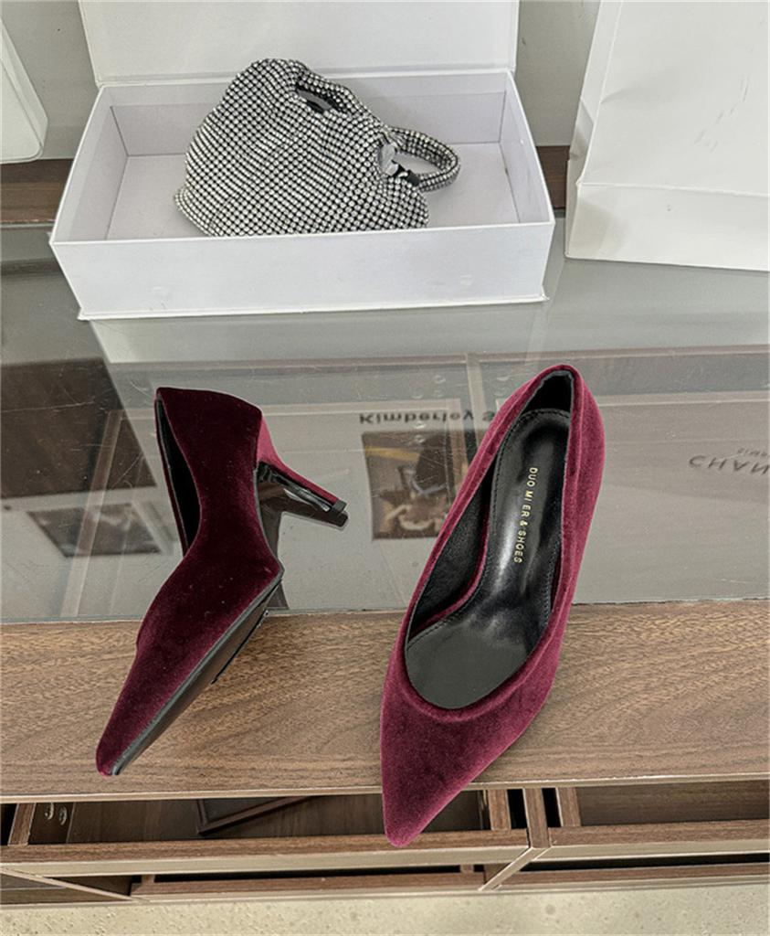 French High-end Sense One-pedal Single Shoes Commuting Fashion Work Shoes Not Tired Feet Temperament Fashion Small Leather Shoes Women 2025