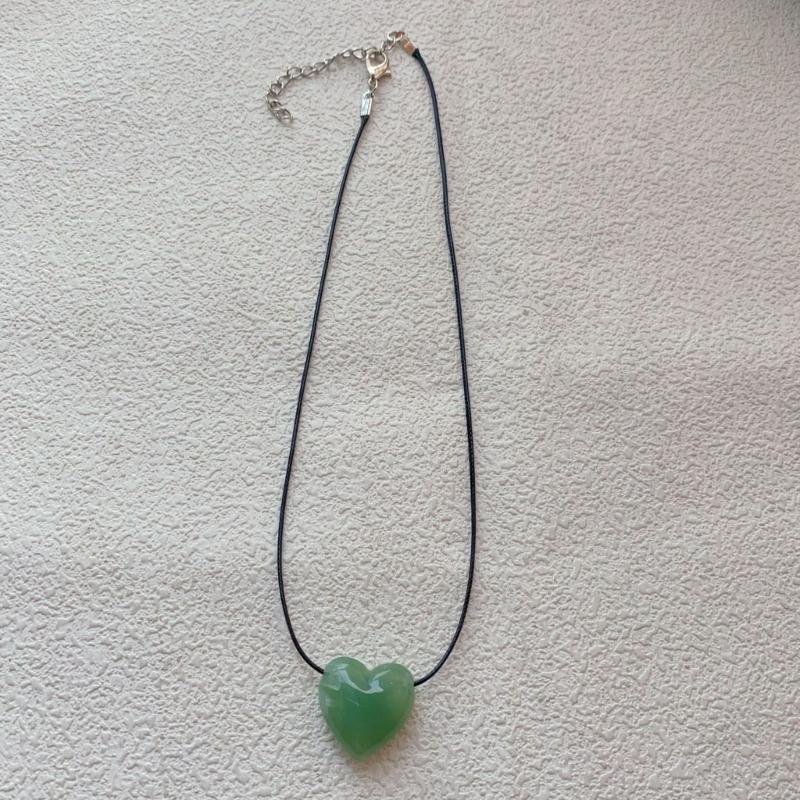 Colorful Resin Love Heart Necklace Stylish Love Heart Necklace Adornment Personalized Heart Pendant Neckchain Charm