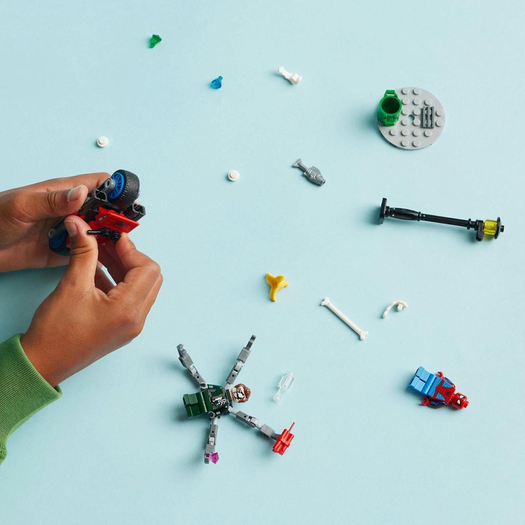 LEGO Superhelden und Doktor Octopus Bike Chase Spielzeug Geschenk Geburtstagsblock Pädagogisches Weihnachten Jungen Mädchen Kinder 6 Jahre alt 7 Jahre alt 8 Jahre