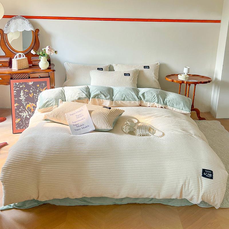 High Quality Milk Magic Velvet Winter Warm Thickened Double-sided Duvet Cover Coral Velvet Bed Hats Pillowcase Duvet Cover Four-piece Set