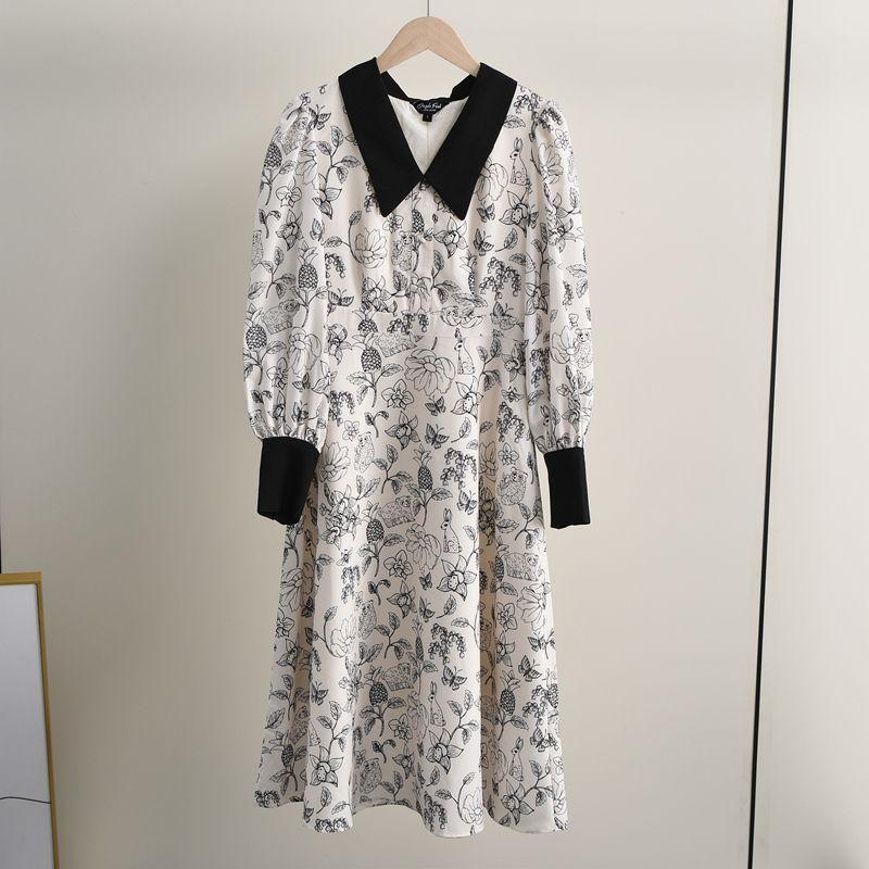

V Neck Retro Print National Style Long sleeve dress Early Autumn Design Sense Chic Versitile Fashion Temperament Slimming Skirts White XS