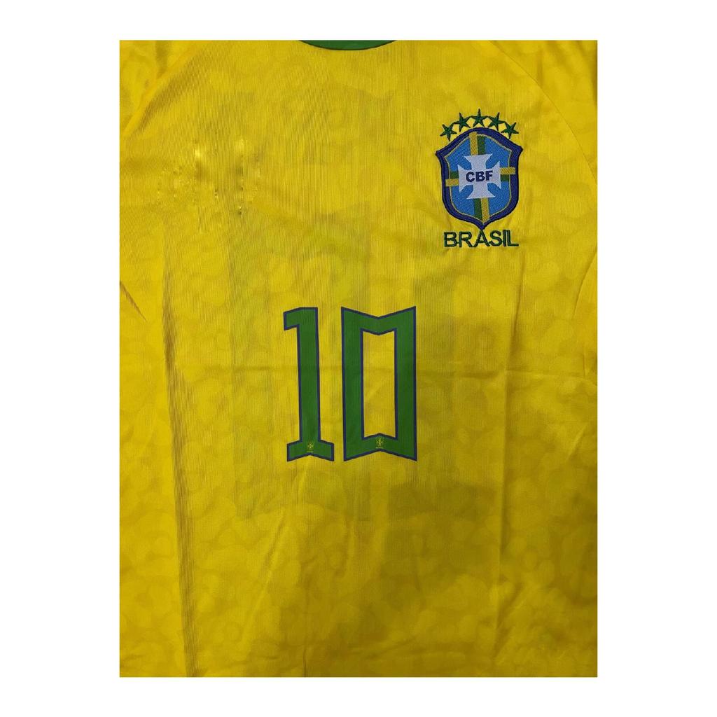 Neymar Jr.. Brazilian National Team Jersey