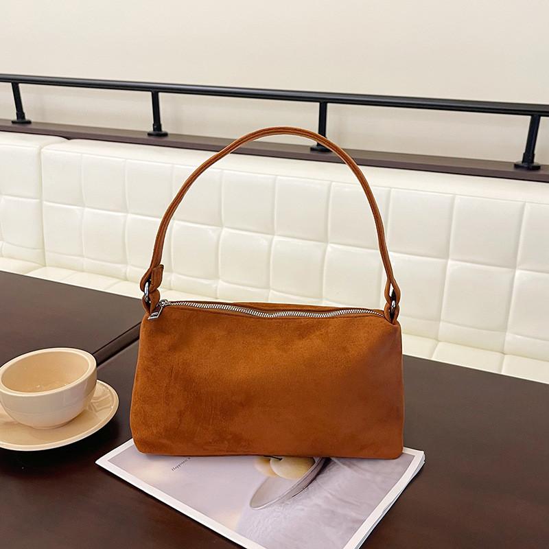Ielgy One-Shoulder Trendy Large-Capacity Frosted Small Square Bag Simple Daily Commuter All-