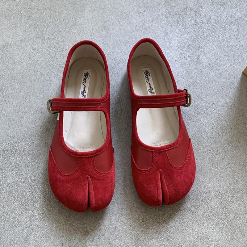 Fashion IPPEUM Red Ballet Sneakers Split Toe Ballerinas Flats Buckle Straps Tabis Sneakers Ballet Shoes