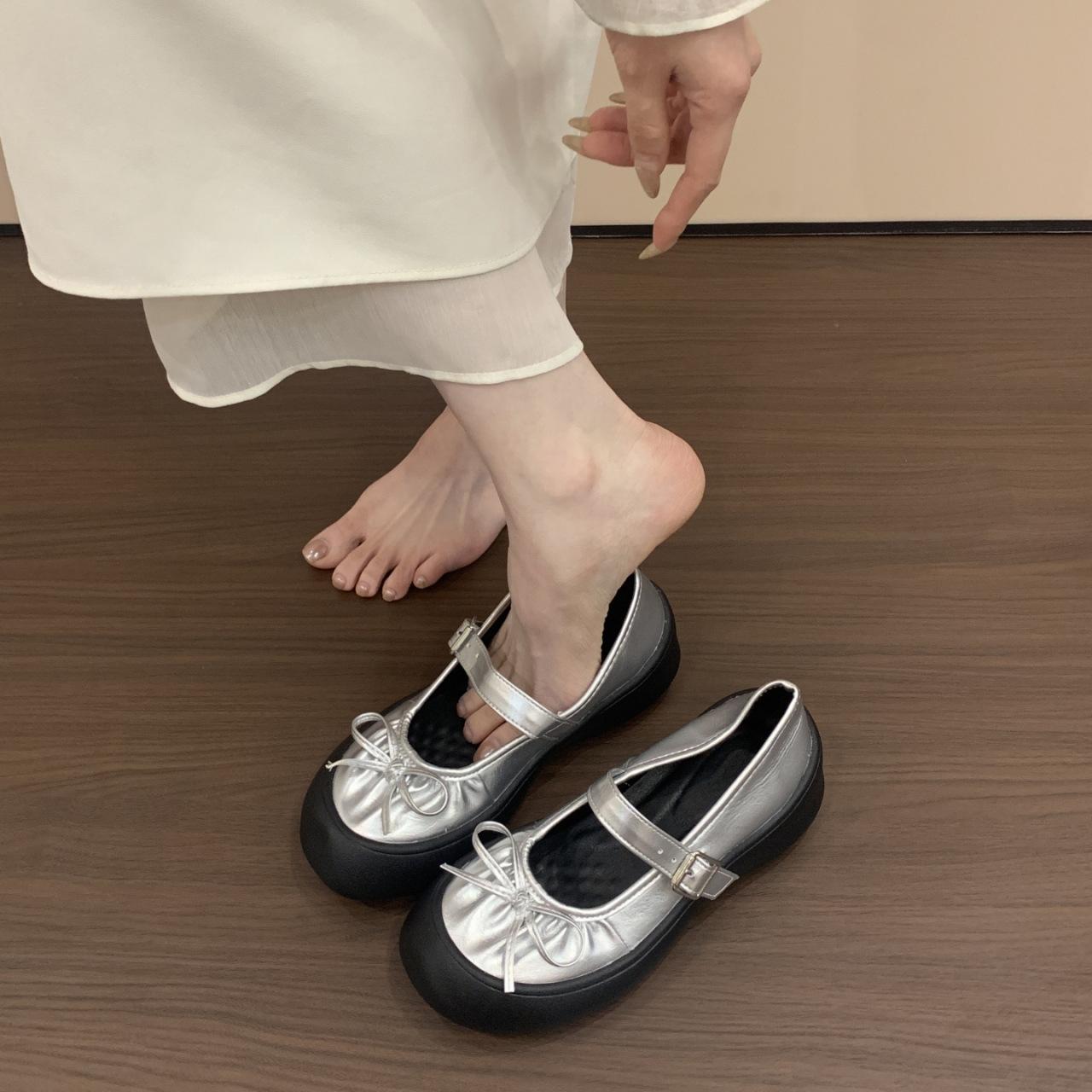 

Thick-soled light-mouth silver Mary Jane shoes women s 2025 new summer and autumn ballet with skirt light-mouth single shoes small leather shoes 40 серебряный