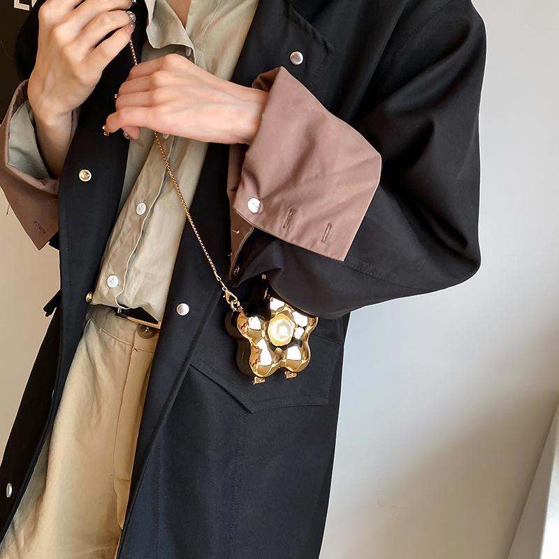 Butterfly metal mouth red envelope new fashion women's mini decorative shoulder messenger chain bag