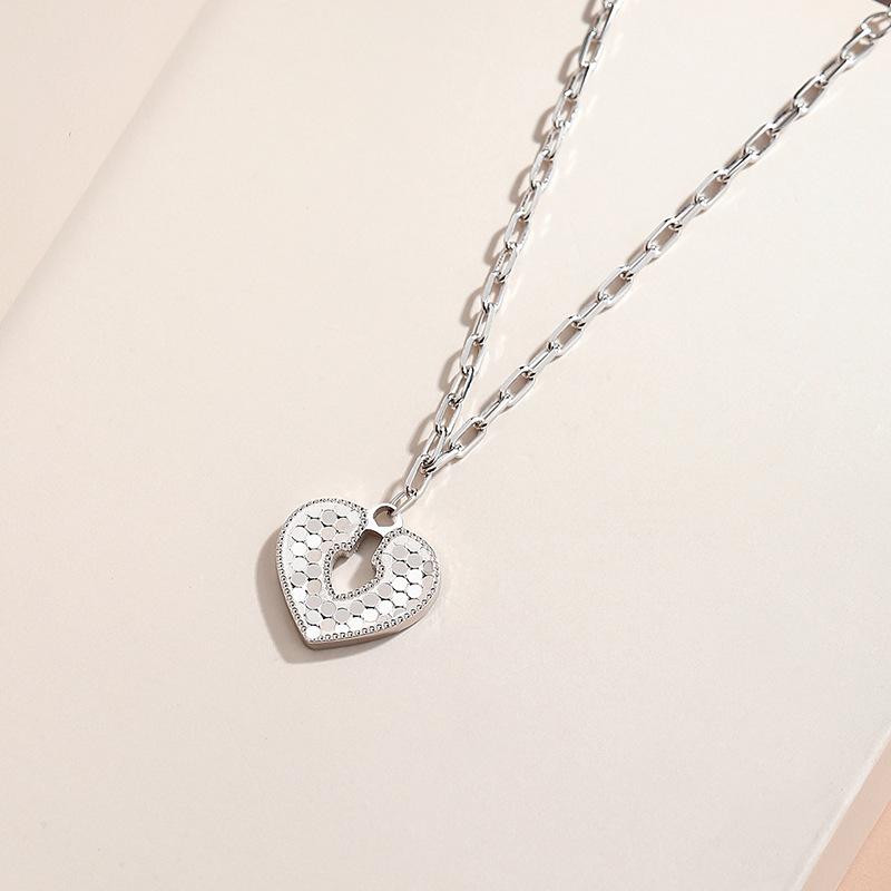 Couple Love Lock Necklace Female Light Luxury Temperament Sparkling Collarbone Chain