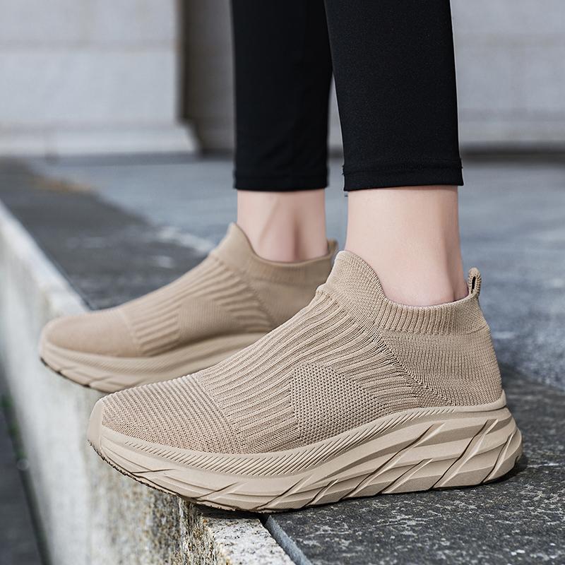 Spring and Autumn Breathable Casual Fly-woven Socks Shoes Summer Soft-soled Running Sneakers