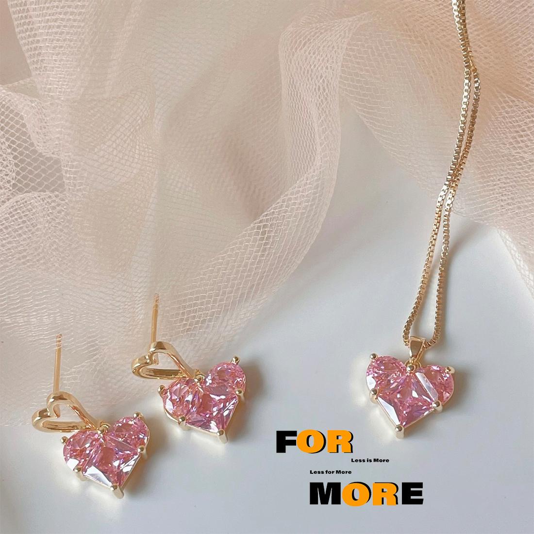 

Розовое ожерелье Цепочка ключицы Love Heart Цепочка ключицы Розовая цепочка на шее Loving Heart Pedant
