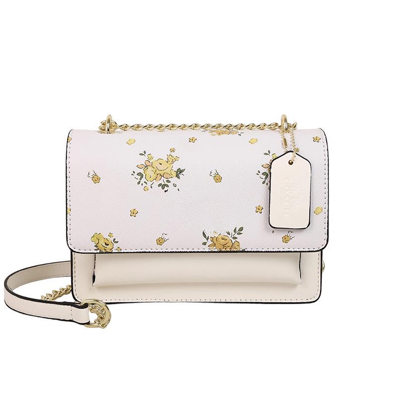 Všestranná květinová crossbody: Trendy dámská taška přes rameno