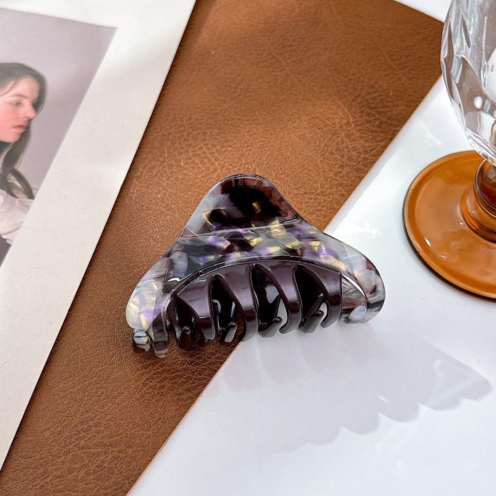 Fashionable Acetate Hair Claw With Geometric Lines Beautiful Hair Clip For Women