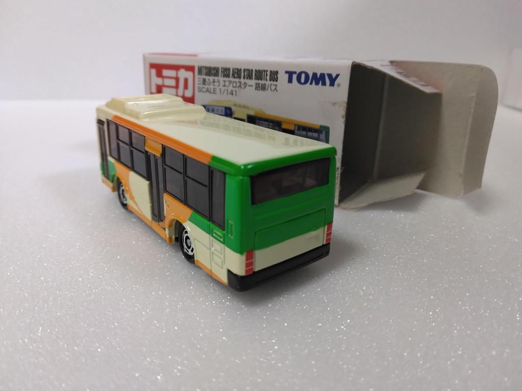 Tommy Minicar Mitsubishi Fuso Aero Star Route 1/141 Bus, Grün/Orange