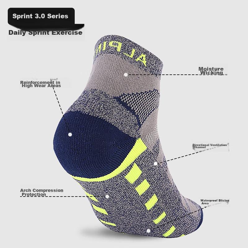 ALPINT MOUNTAIN Ermont CoolMax Professional Running Socks for Men, Hiking Socks, Short Sports Socks