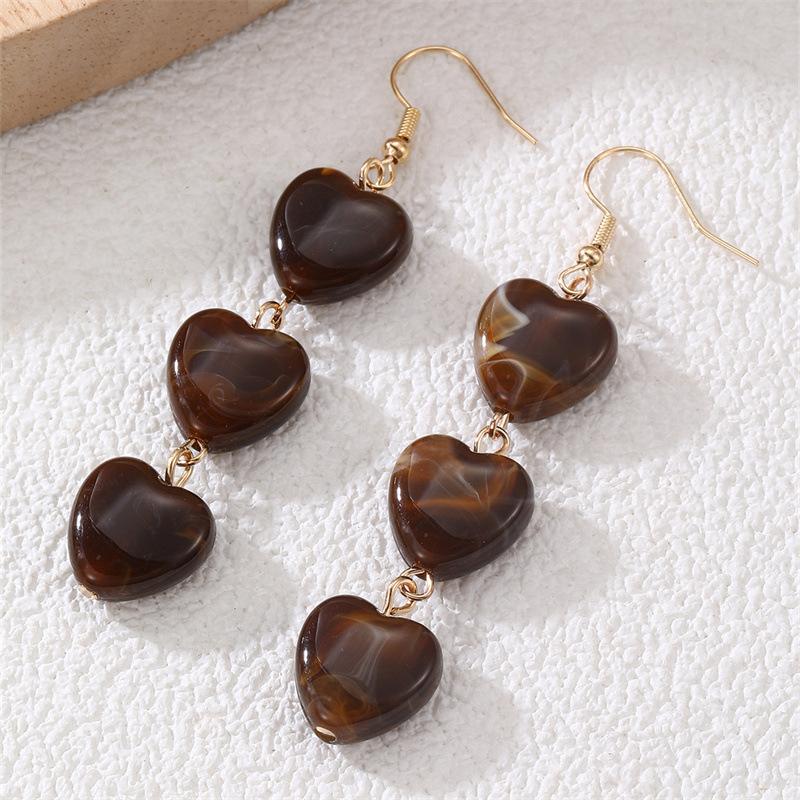 Fashion Colorful Resin Heart-Shaped Beaded Pendant Earrings for Women Simple Love String Long Tassel Earrings Design Jewelry