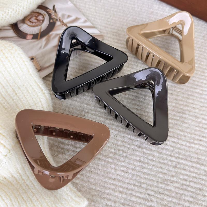 Retro New Triangle Shape Hair Claws Female High Ponytail Fixed Barrettes for Women Girl Elegant Hairpin Fashion Hair Accessories