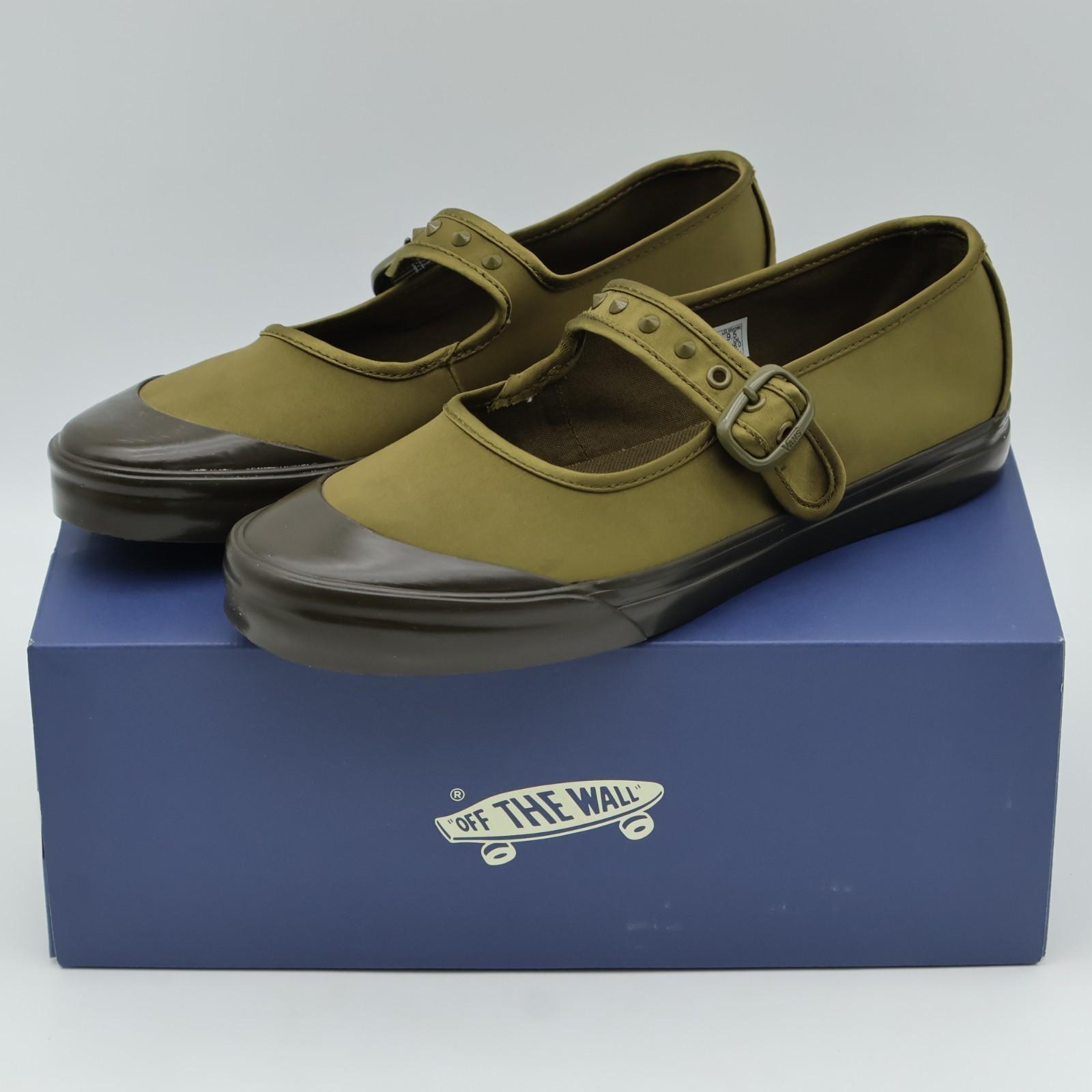 VN000D34DFQ Vans PREMIUM MARY JANE LOWPRO STUDS OLIVE (Men s) 10