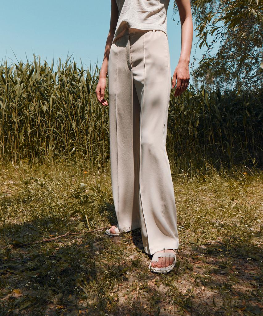 RE RHEE Pintucked Wide Leg Trouser