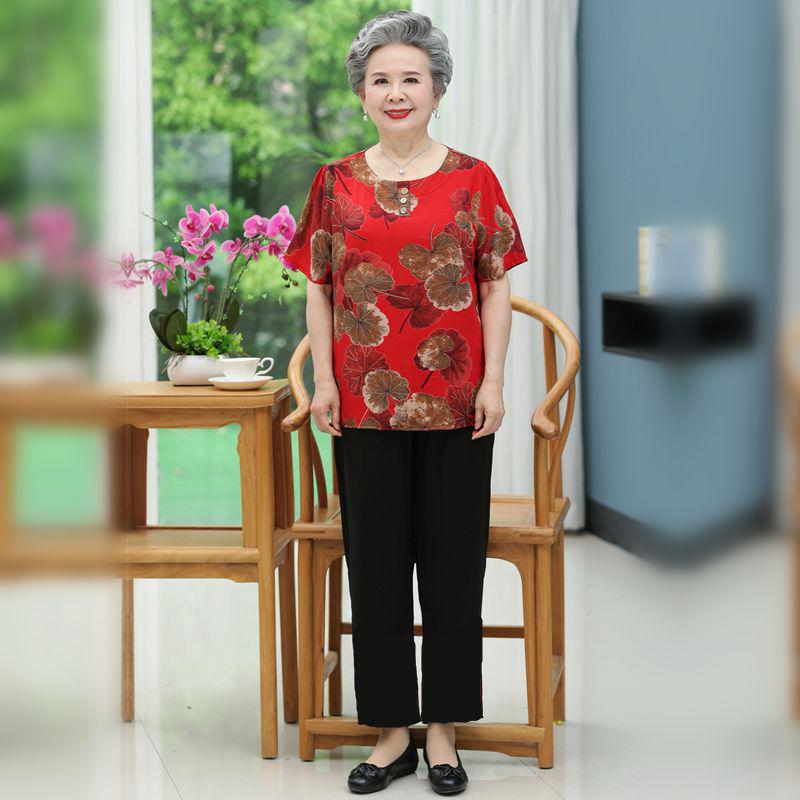Summer Outfit: Short-Sleeve Top & Pants Set for Women in Their 60s and 70s - Cotton Silk Blend for Middle-Aged and Elderly Comfort