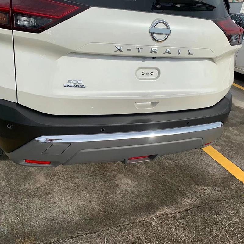 Fits Nissan X-Trail/Rogue 21-22 Fog Lights, Bumpers & Door Sill Strips.