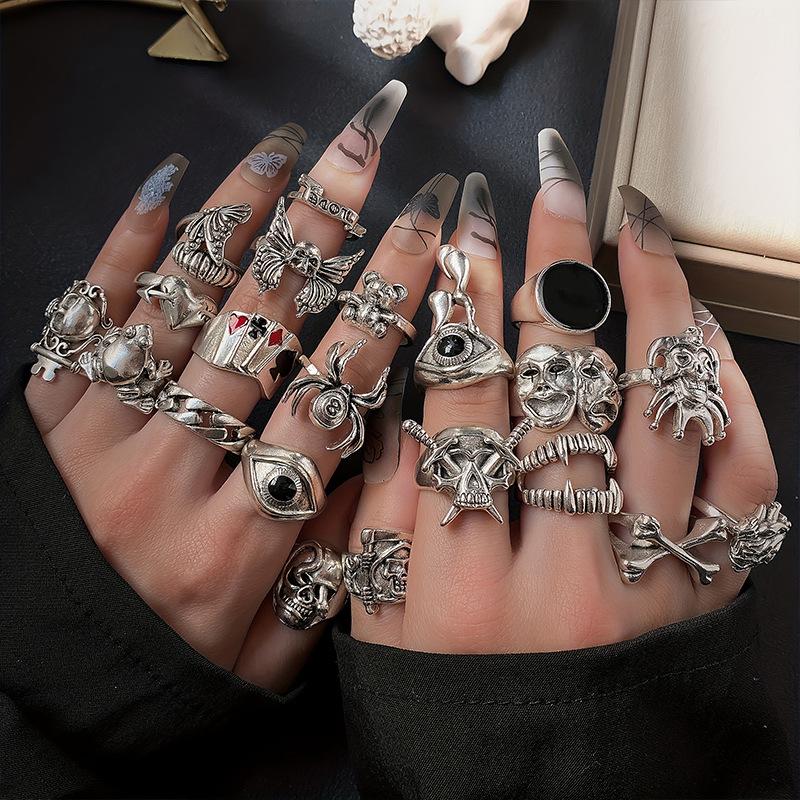 24 Pcs Gothic Skeleton Unisex Ring Set For Women Man Punk Grunge Butterfly Frog Jewelry Hip Hop Party Street Ring Accessories