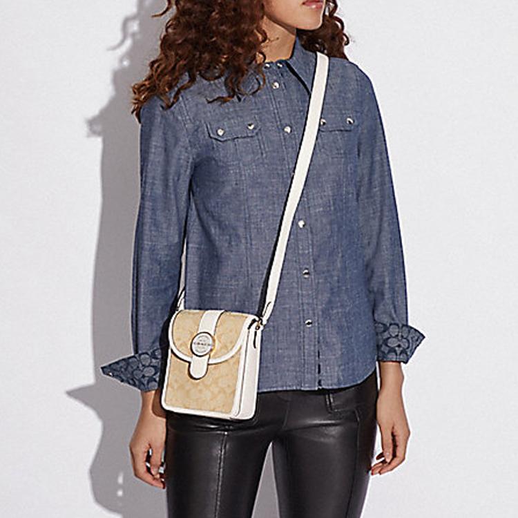 New COACH N/S Iconic Jacquard With Refined Pebbled Leather Chambray Shoulder Bag, Crossbody Bag Trumpets Women's C8321-IMDQC