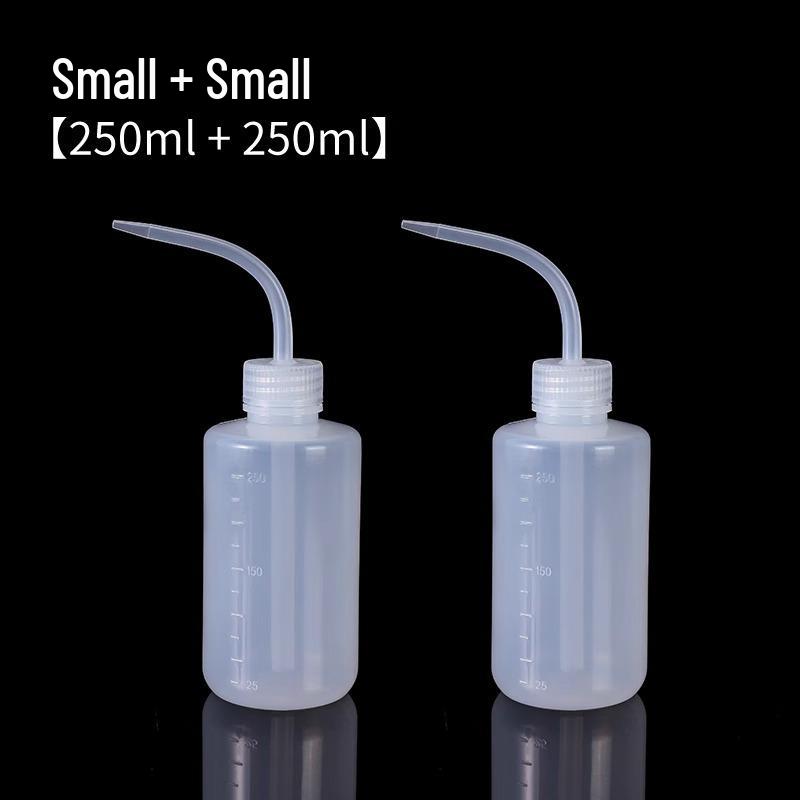 Gießkanne mit spitzer Tülle und Quetschsprüher für Zimmerpflanzen und Sukkulenten