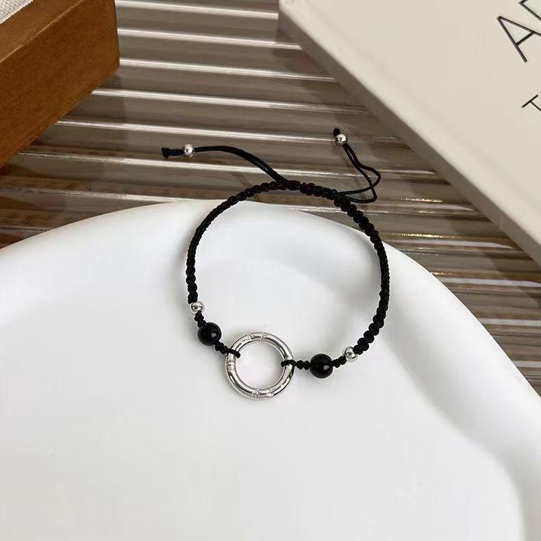 Baroque Pearl Drawstring Bracelet: Women's Light Luxury, Irregular Design, Exquisite Handcrafted Jewelry.