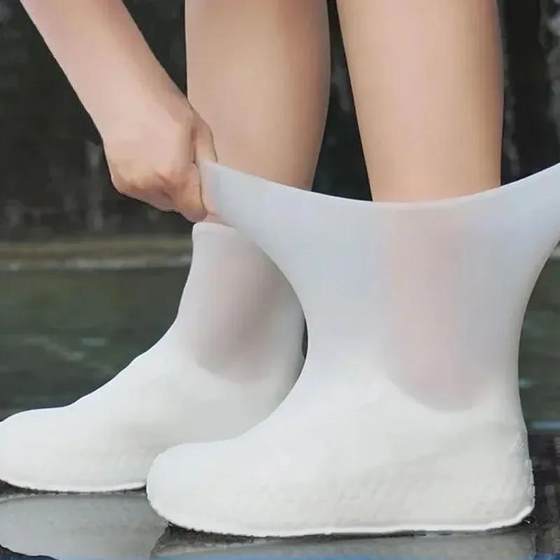 

1 Pair Convenient Lightweight Waterproof Unisex Shoe Covers Thickened and Wear-resistant Rainproof Shoe Covers Rain Boot Covers 34-45