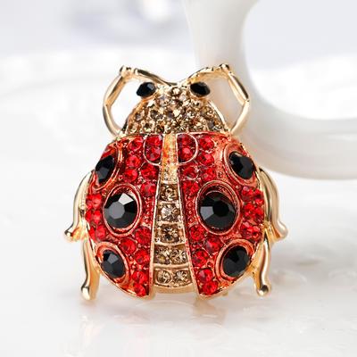 Módní kreativní diamantová brož se sedmi hvězdami, beruška, vintage slitina, červený pin, oblečení, taška, doplňky