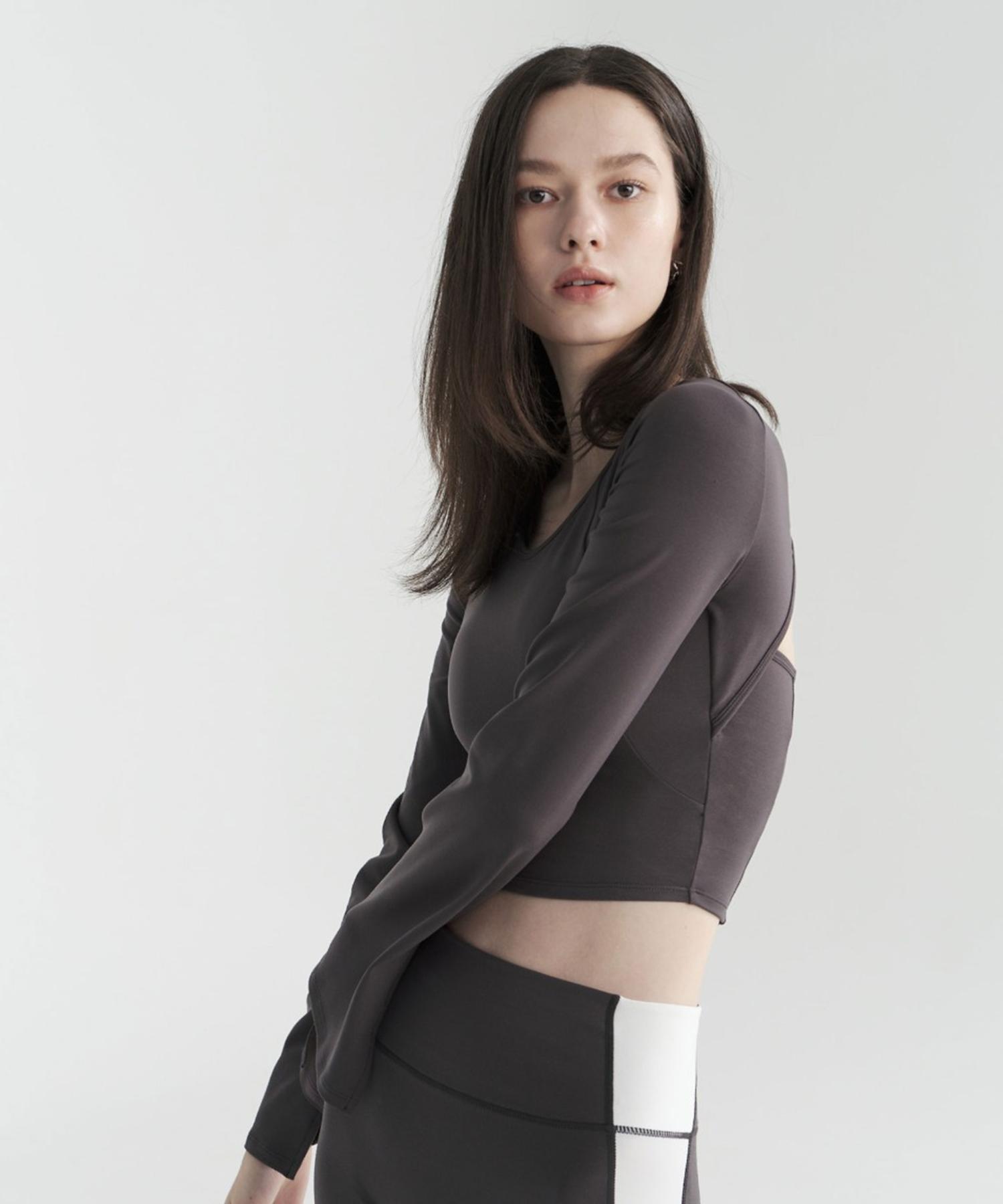Poete Leaf Long Sleeve Crop Top - Charcoal L