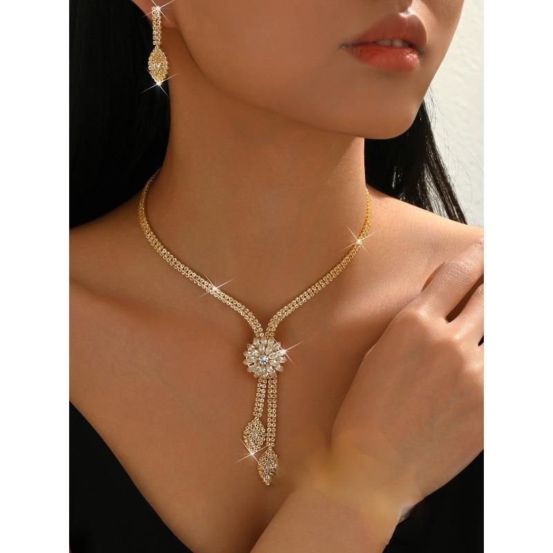 Fashion Creative Wedding Zircon Flower Jewelry Set - Bridal Reception Earrings and Necklace Set