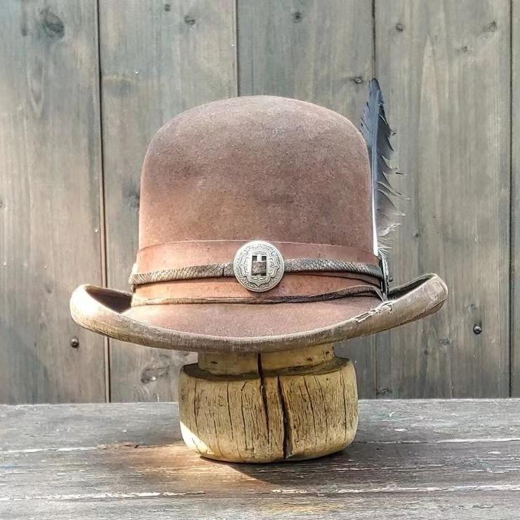 Fashion pure wool felt hat Western autumn and winter feather decorative wool top hat