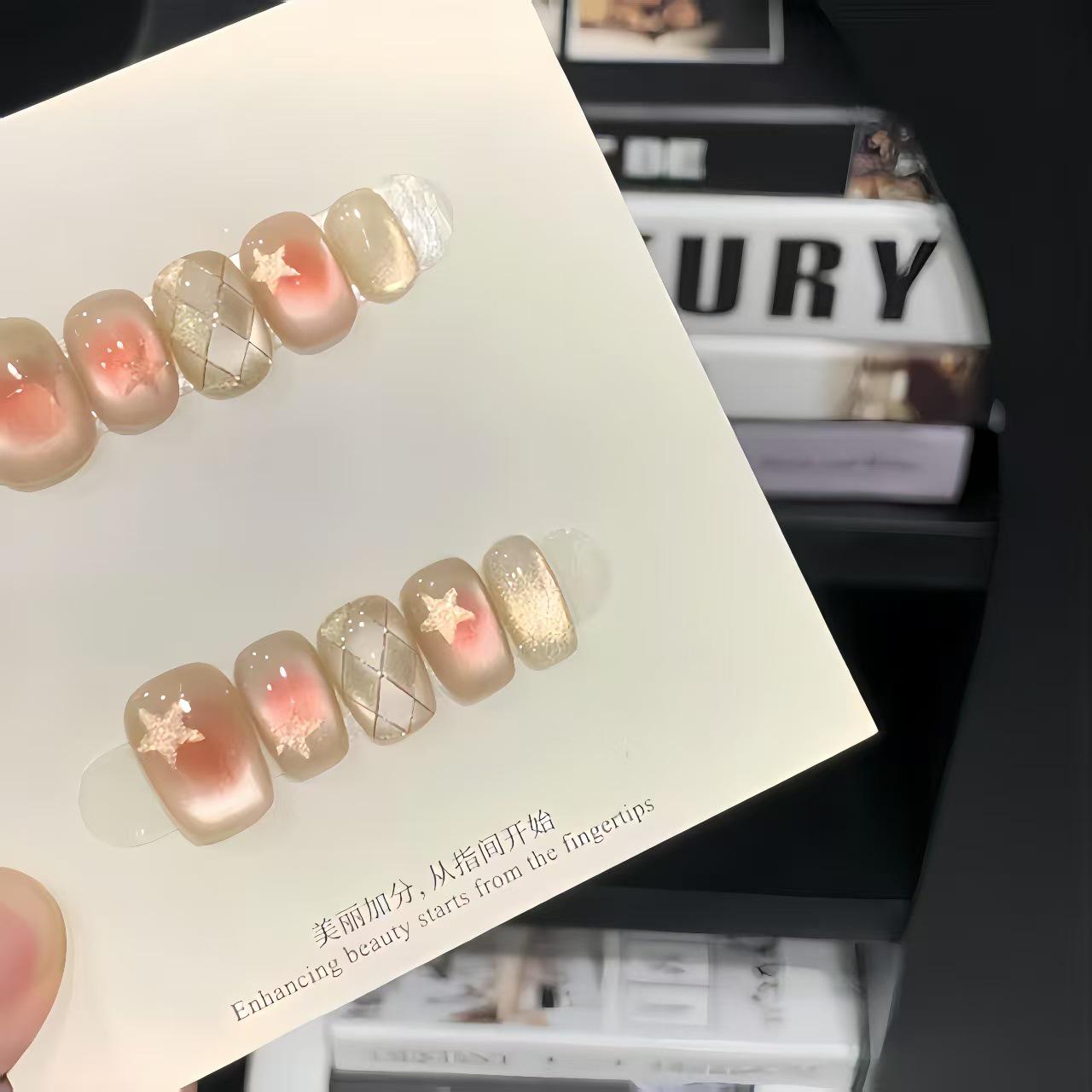 Pink Gradient Star Palace: Handmade Cat Eye Rhombus Nails with Star Accents XS