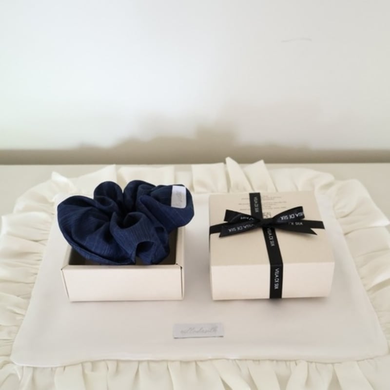 VILLA DE SILK Matte Silk Scrunchie (5colors)