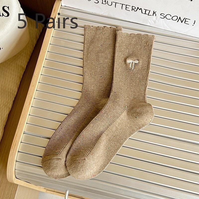 5 Pairs of Sweet Female Bow Embroidered Casual Mid Calf Socks
