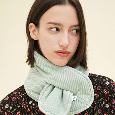 Αξεσουάρ – Κασκόλ και μαντήλια