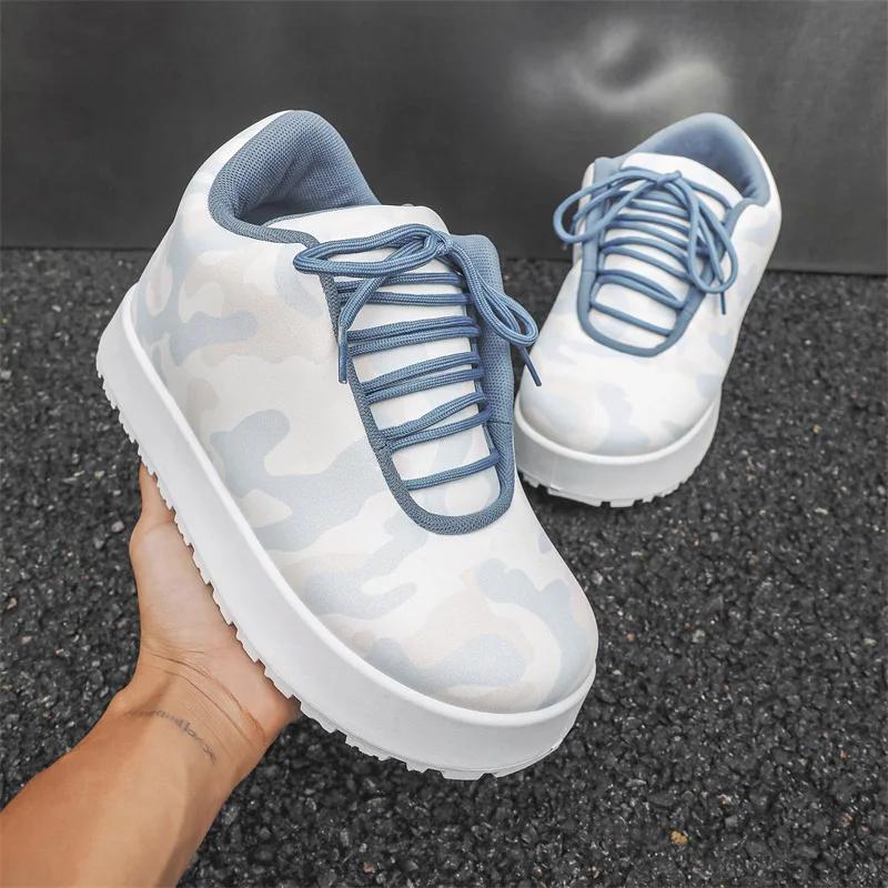 Men Sneakers New Men's Bread Shoes Trendy Sports Versatile Casual Board Shoes Men Sports Shoes