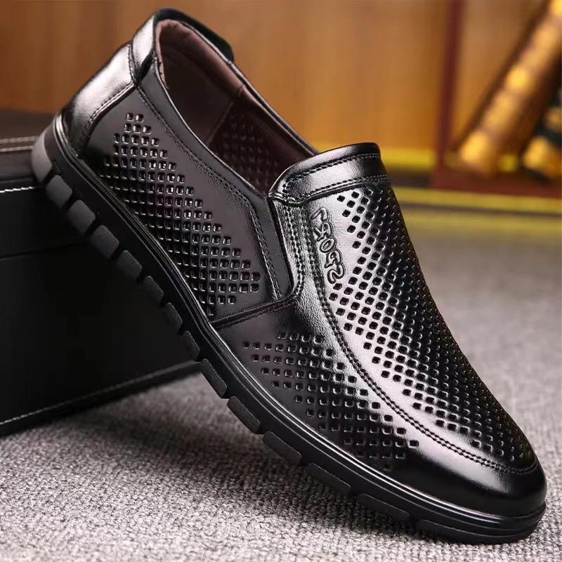 Leather Sandals Men's Leather Dad Shoes Leather Shoes Casual Leather Shoes First Layer Cowhide Hole Shoes Breathable