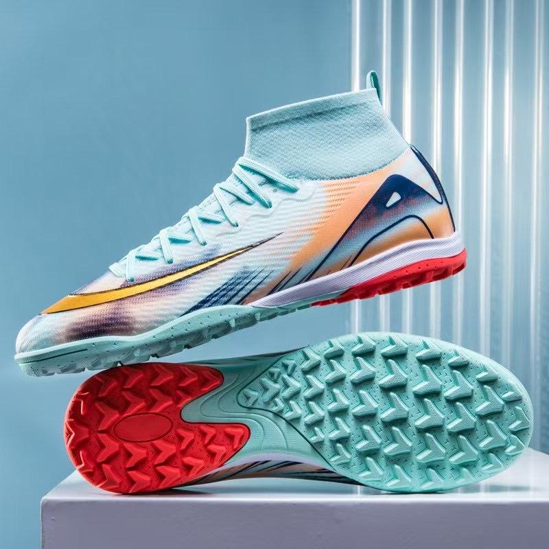 New Breathable Football Shoes Male and Female Students Long Nails Youth Grass Flat Ground Broken Nails Football Shoes