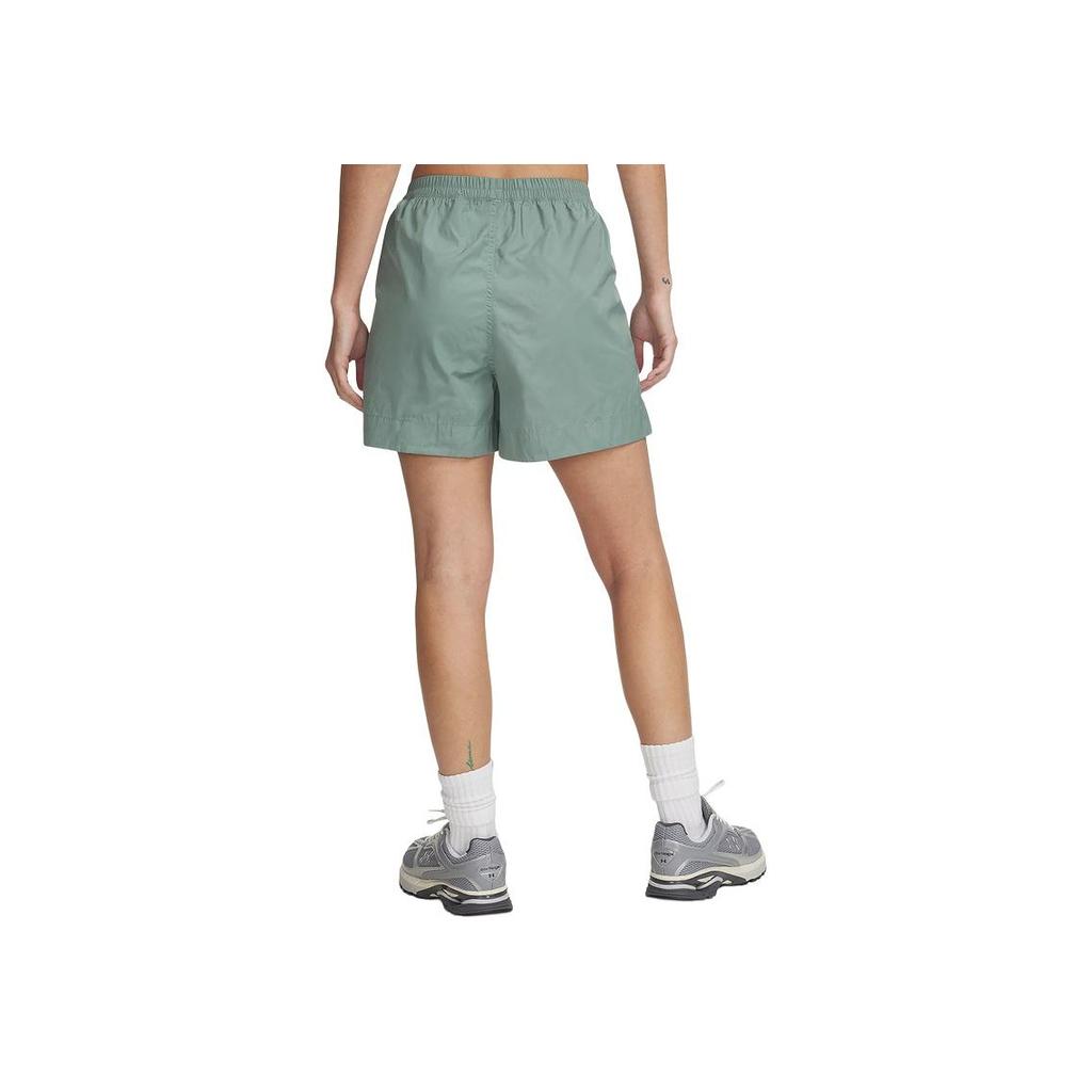 Under Armour Woven Breathable Versatile Running Fitness Shorts Women Shorts Green 1389667-348