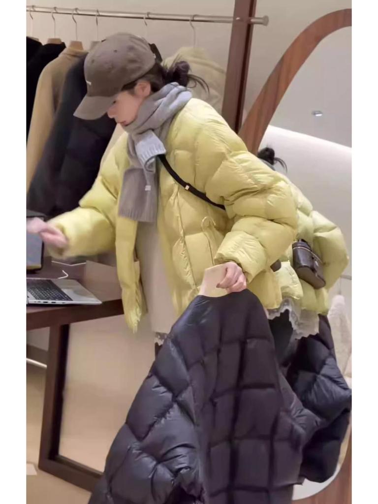 2024 Women's Fashionable Plaid Down Jacket - Casual Round Neck, Loose Fit, Warm Winter Coat