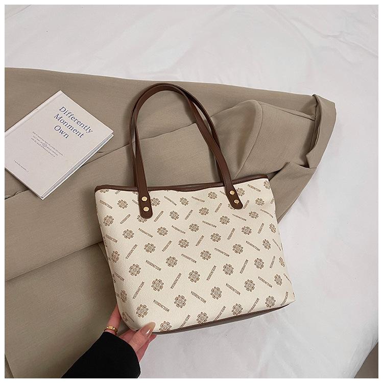 

Casual simple and fashionable handbag women s 2025 new small fresh and fashionable shoulder bag large capacity tote bag